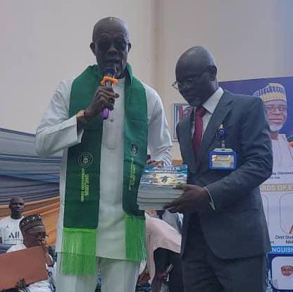 Cover image for Former NFF scribe pledges to continue to promote UNILORIN 'ideals, values, imagine'