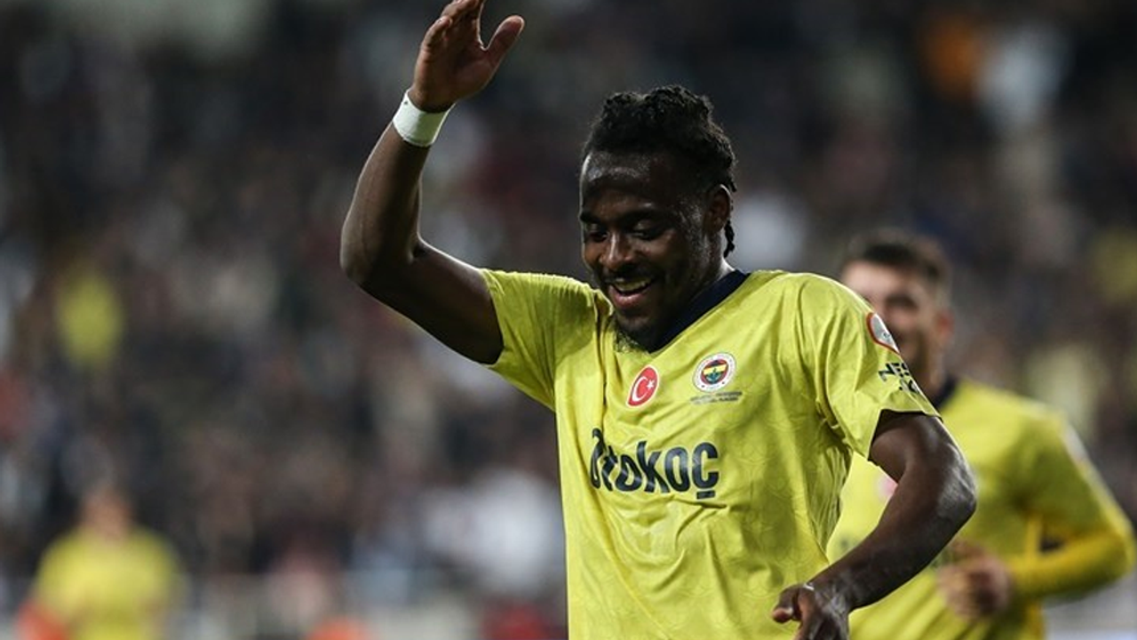 Cover image for Wolves tables N16.8b bid for Osayi-Samuel