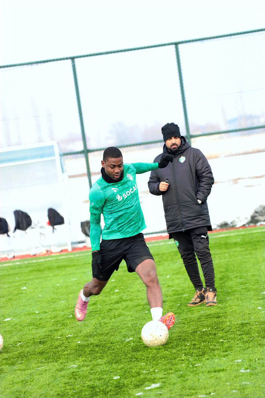 Cover image for Ayomide Wahab resumes training after minor injury in Turkey