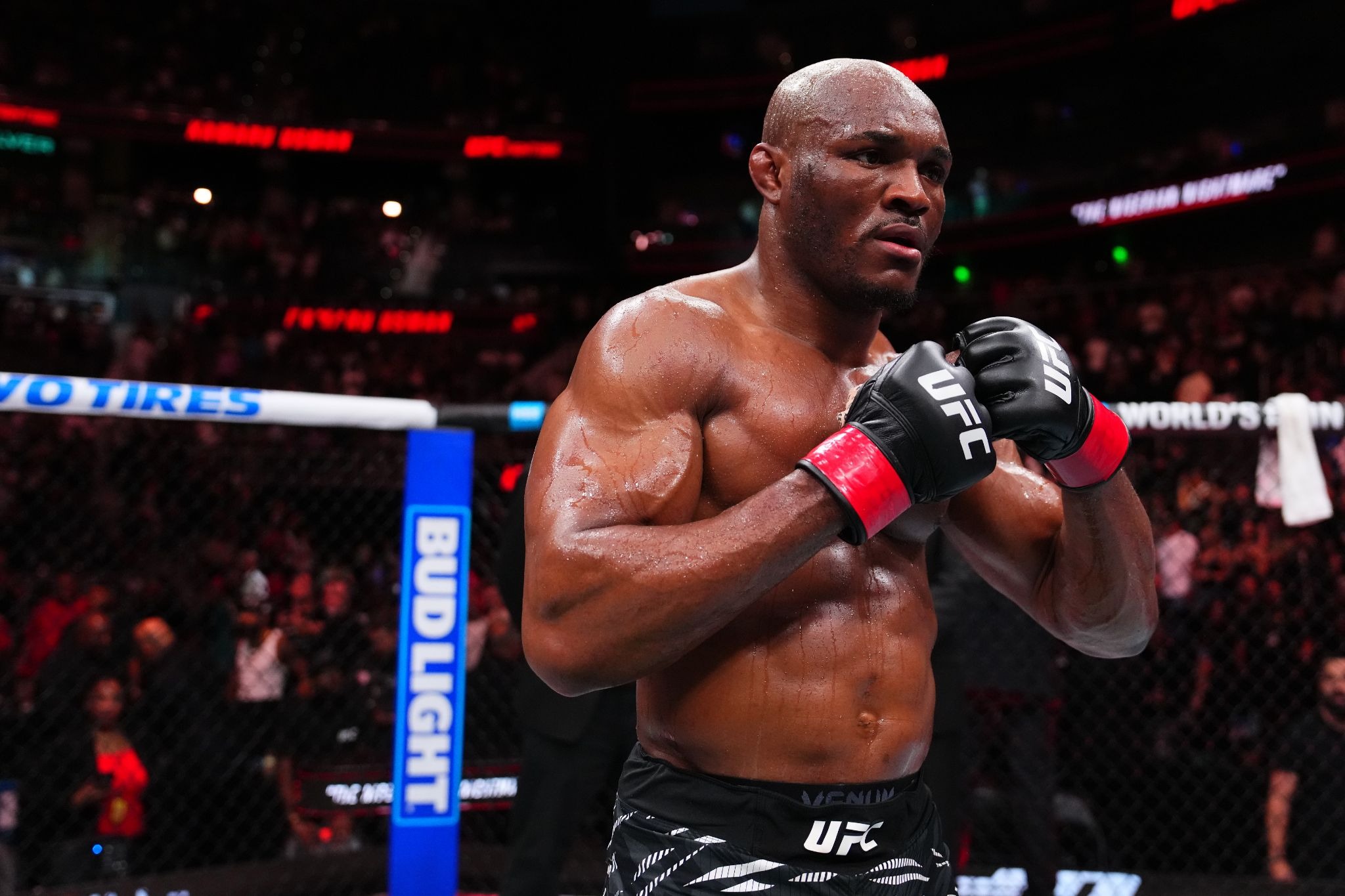 Cover image for Na Your Fight! SuperSport brings Dricus-Usman UFC showdown to fans with Pidgin commentary