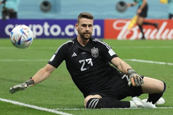 Spain 'keeper, Simón takes home Golden Glove