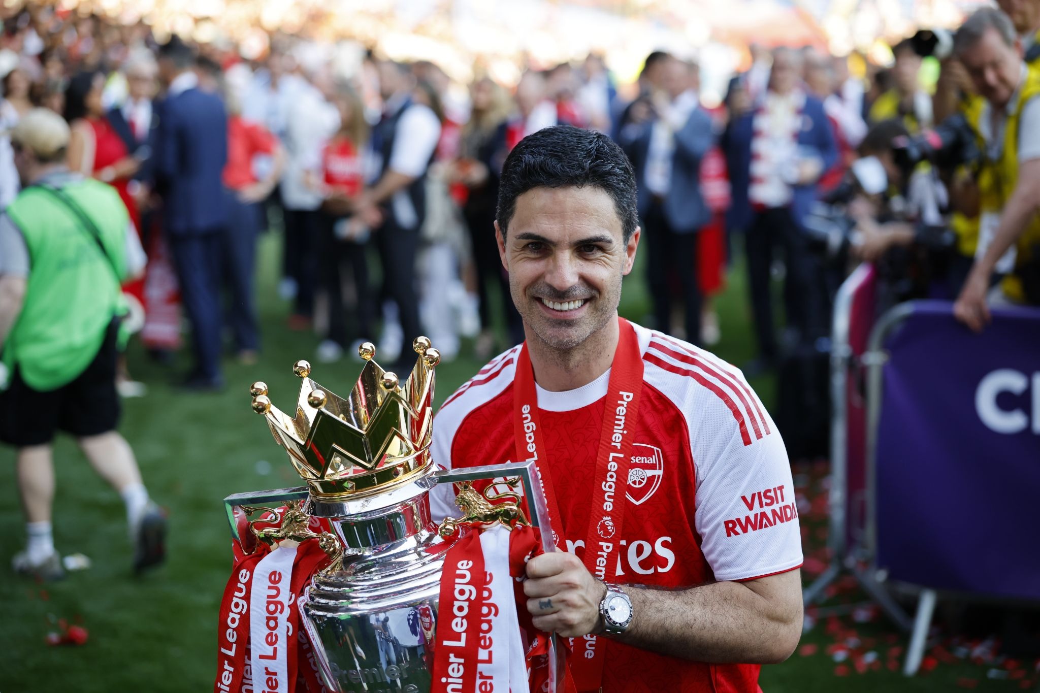 Who Can Stop Arsenal Going Back-to-Back in the Premier League? 