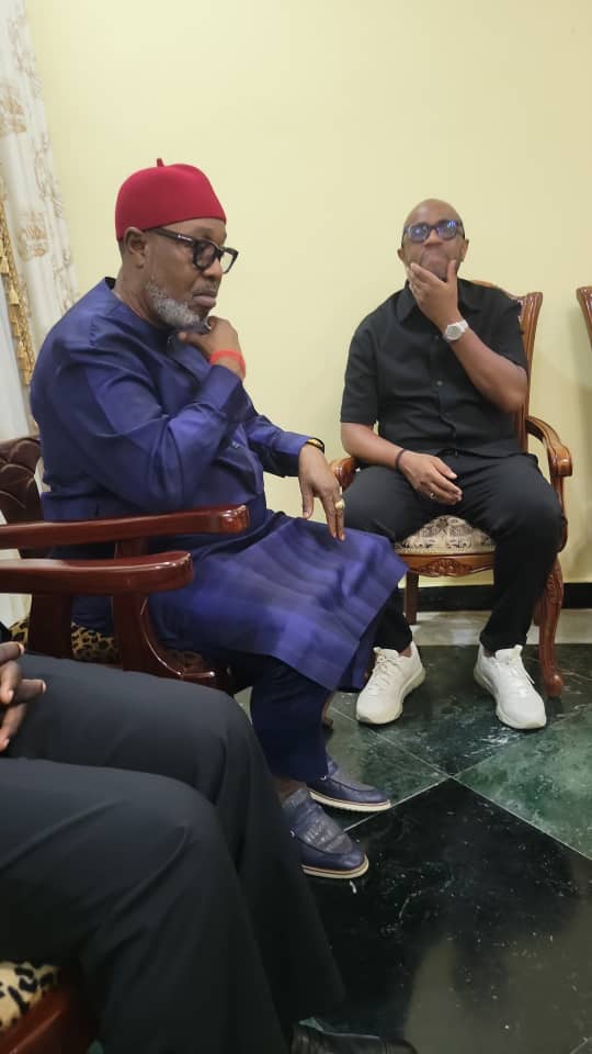 Okowa joins others on condolence visit to family of CAA president, Kalaba